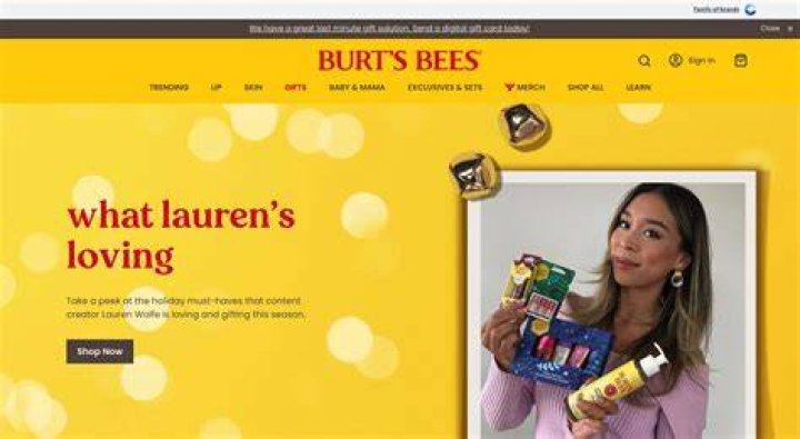 Antonia said&nbsp;Burt&iquest;s Bees for Dogs Natural Itch Soothing Shampoo (pictured) left his coat glossier